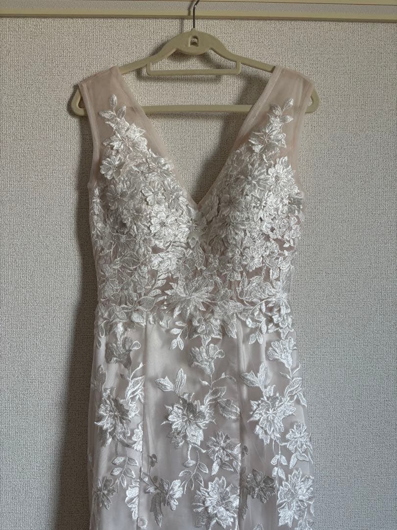 刺繍 ウェディングドレス　前撮り　マーメイドドレス