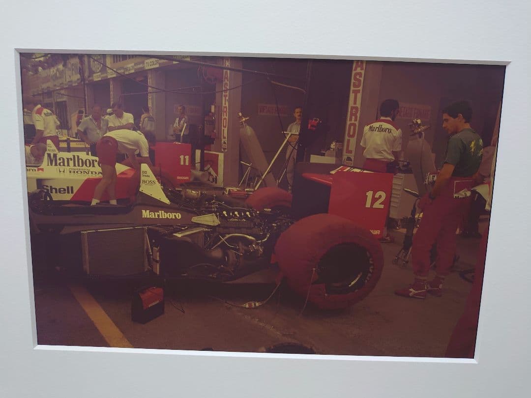 額入りフォト アイルトン・セナ Marlboro F1 ジョーホンダ