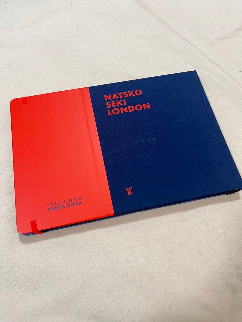 Louis Vuitton トラベルブック【London】