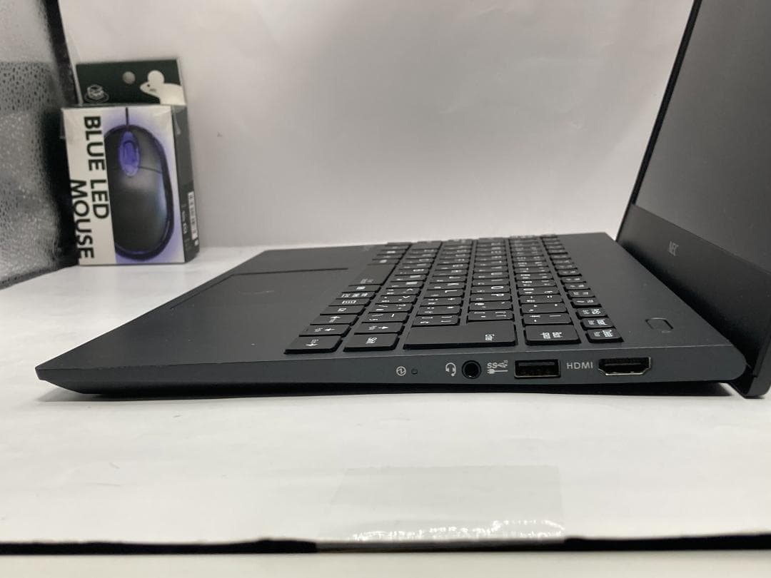 爆速11世代i5/SSD512GB/Office2021/軽量13.3型 NEC