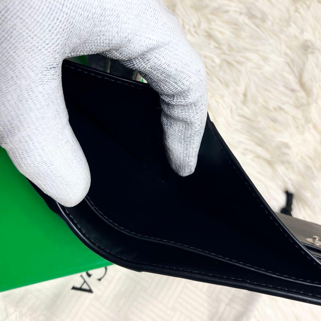 【未使用級】現行モデル ボッテガヴェネタ 二つ折り カセットIC搭載