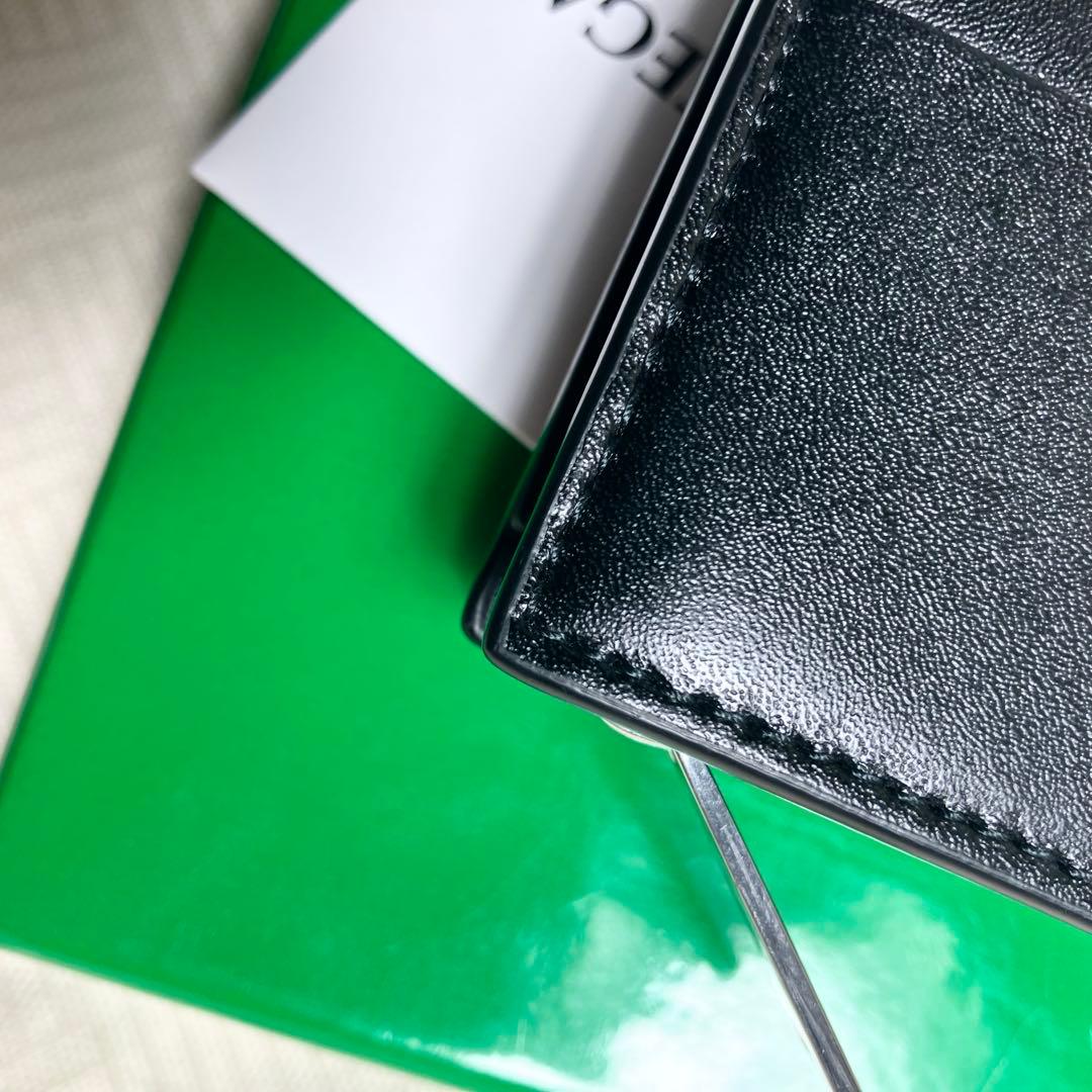 【未使用級】現行モデル ボッテガヴェネタ 二つ折り カセットIC搭載