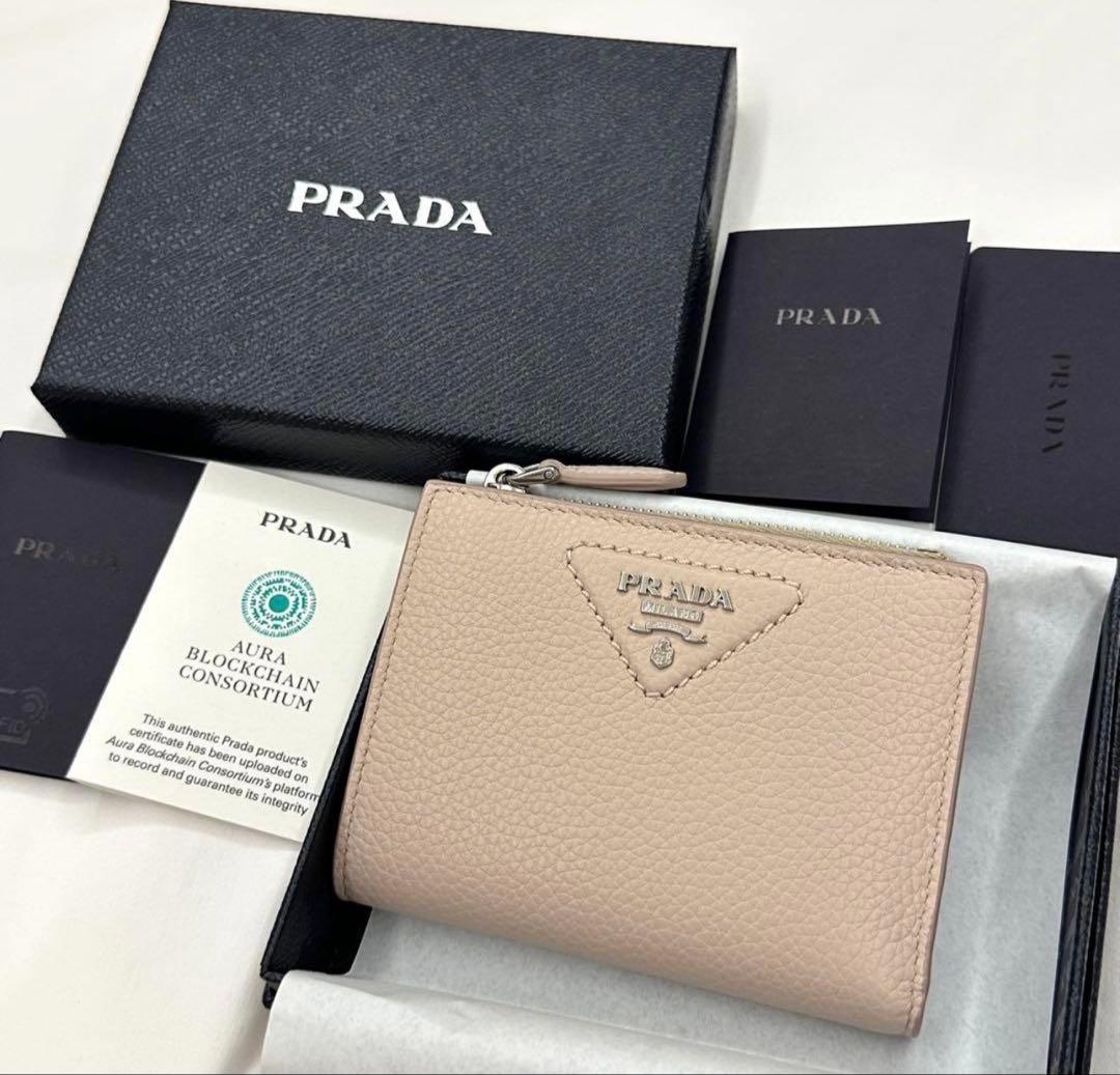 【tmm♡】【新品】 PRADA プラダ ヴィッテロ ダイノレザー　財布