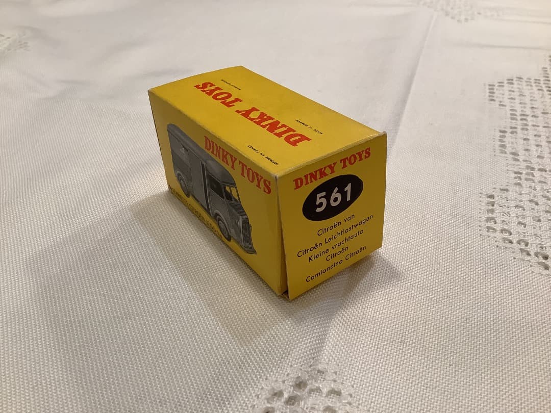 美品　激レア 仏製　DINKY TOYS CITROEN1200kg ミニカー