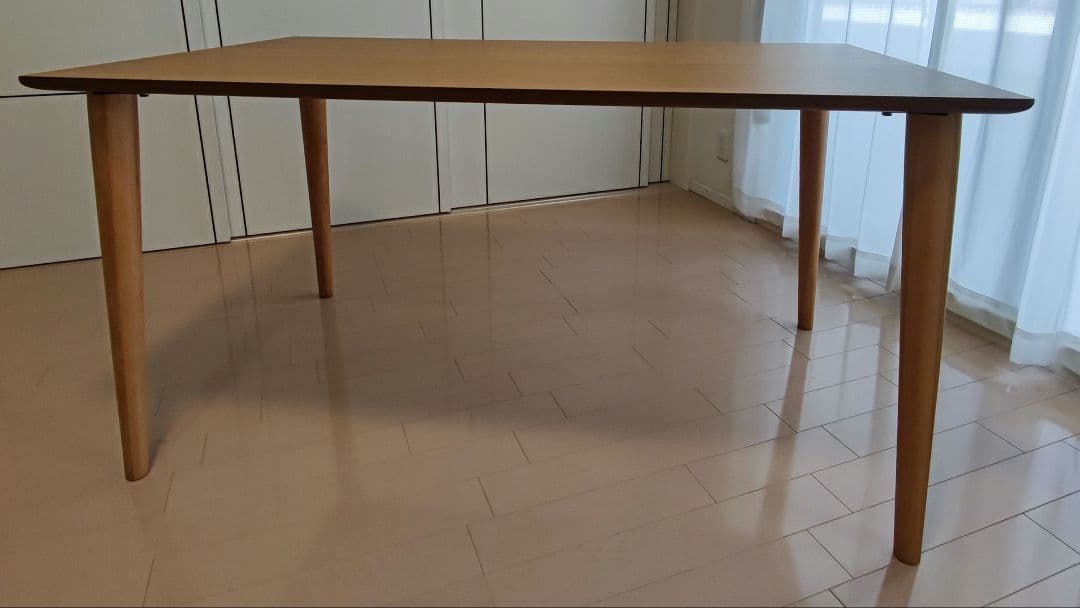 島忠 天然木 オーク ダイニングテーブル　幅135×奥行80×高71cm