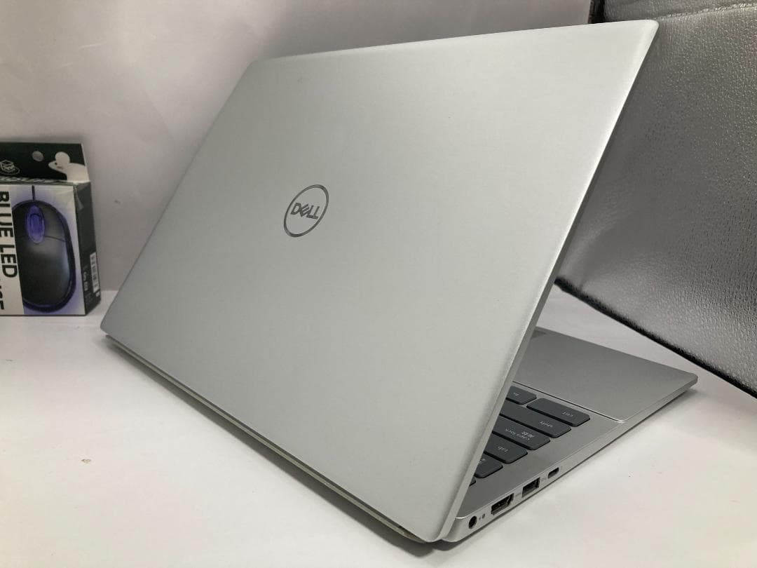 超爆速12世代i5／16GB／新品SSD512GB／Office2021