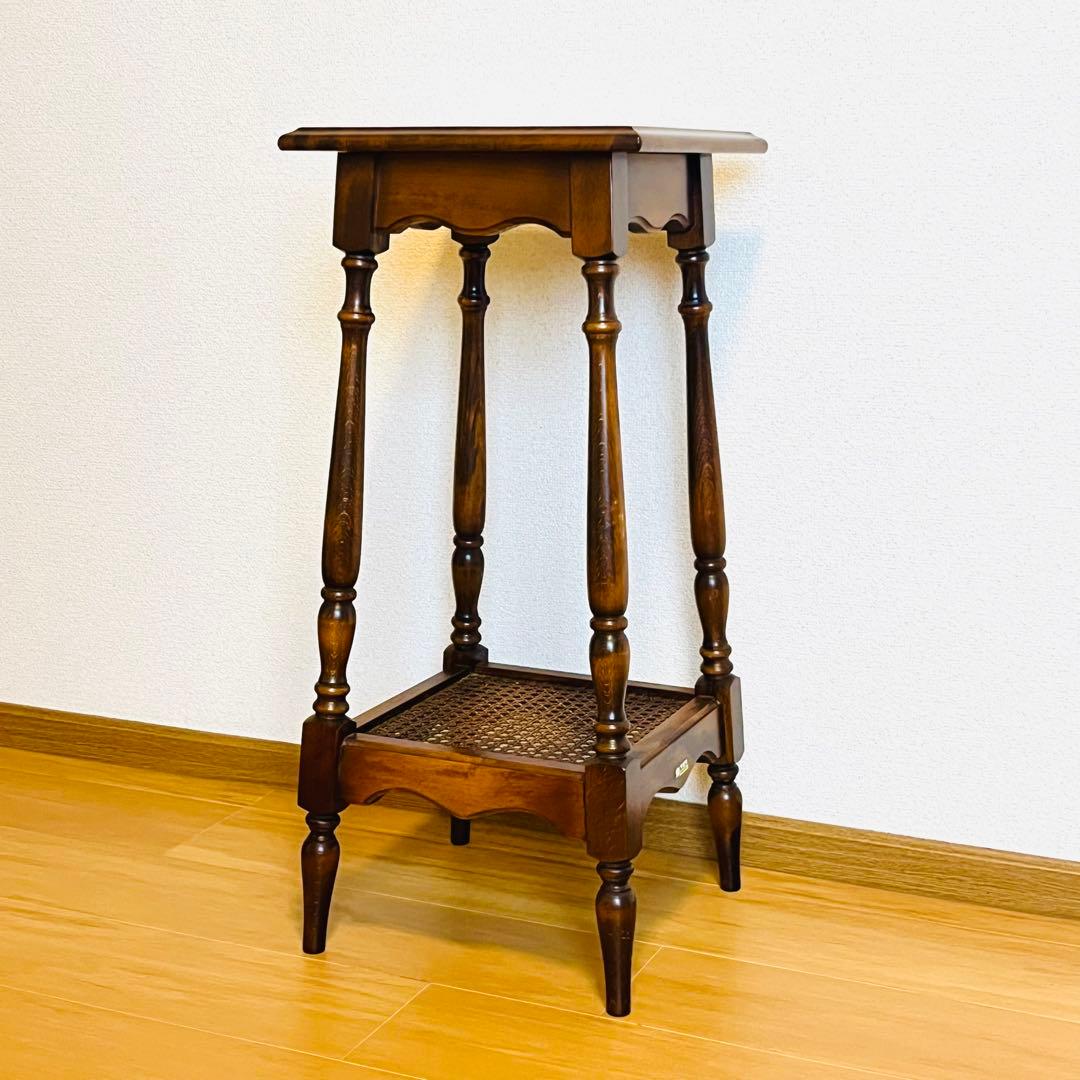 最終価格/カリモク AC1030NK コロニアルシリーズ 花台・サイドテーブル