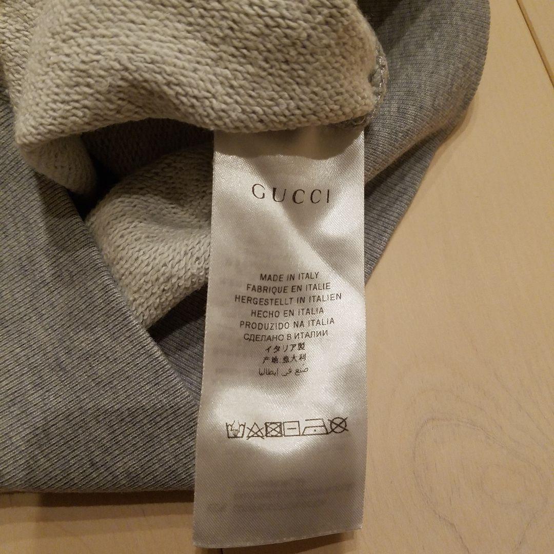 売り切りたいのでお値下げGUCCI グレー ロゴ トレーナー