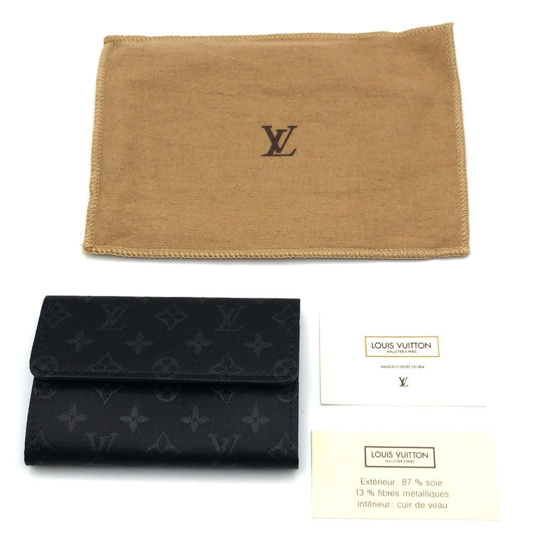Louis Vuitton ポルト・モネ サテン ケース M92137
