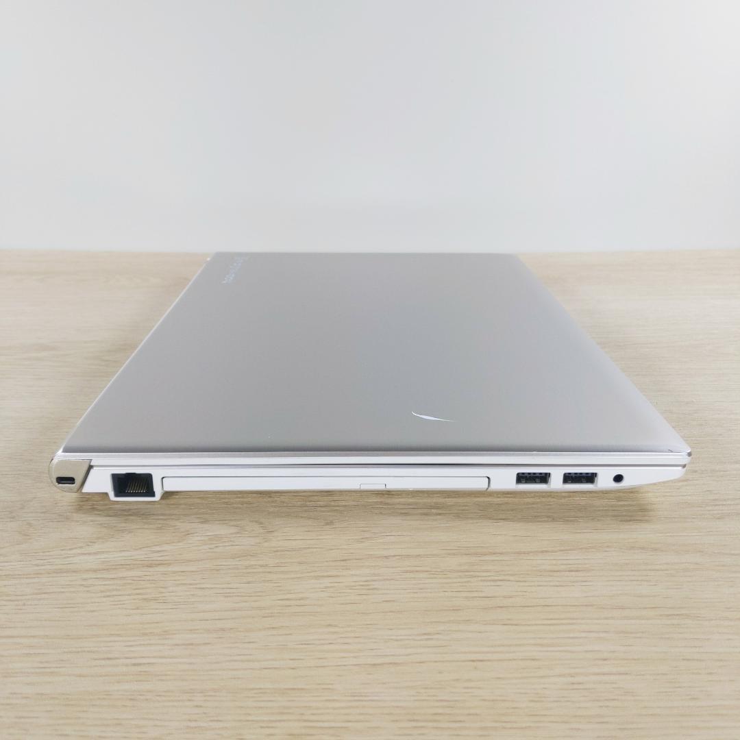 高性能Corei7☆Win11☆特大1TB 東芝ノートパソコン PC カメラ付き