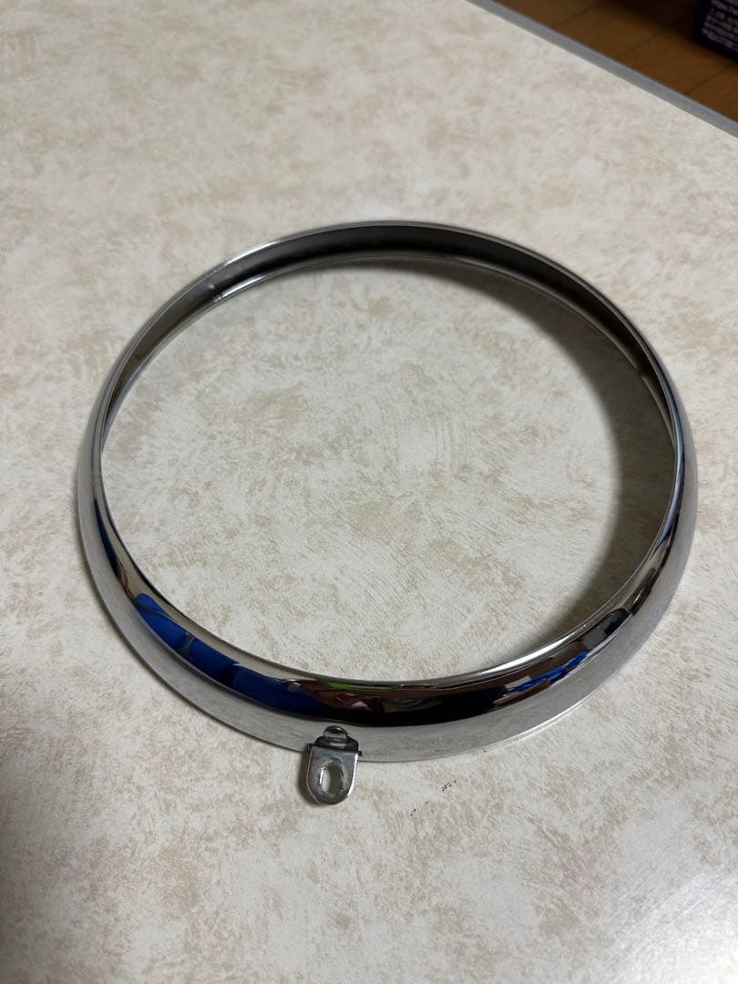 7インチヘッドライト一式とサービス品　バイク用