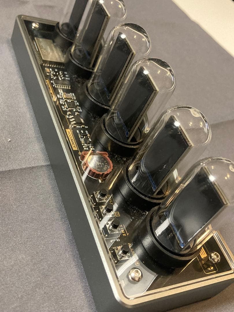 ニキシー管シミュ　置き時計hachisanmaru MARVEL TUBES