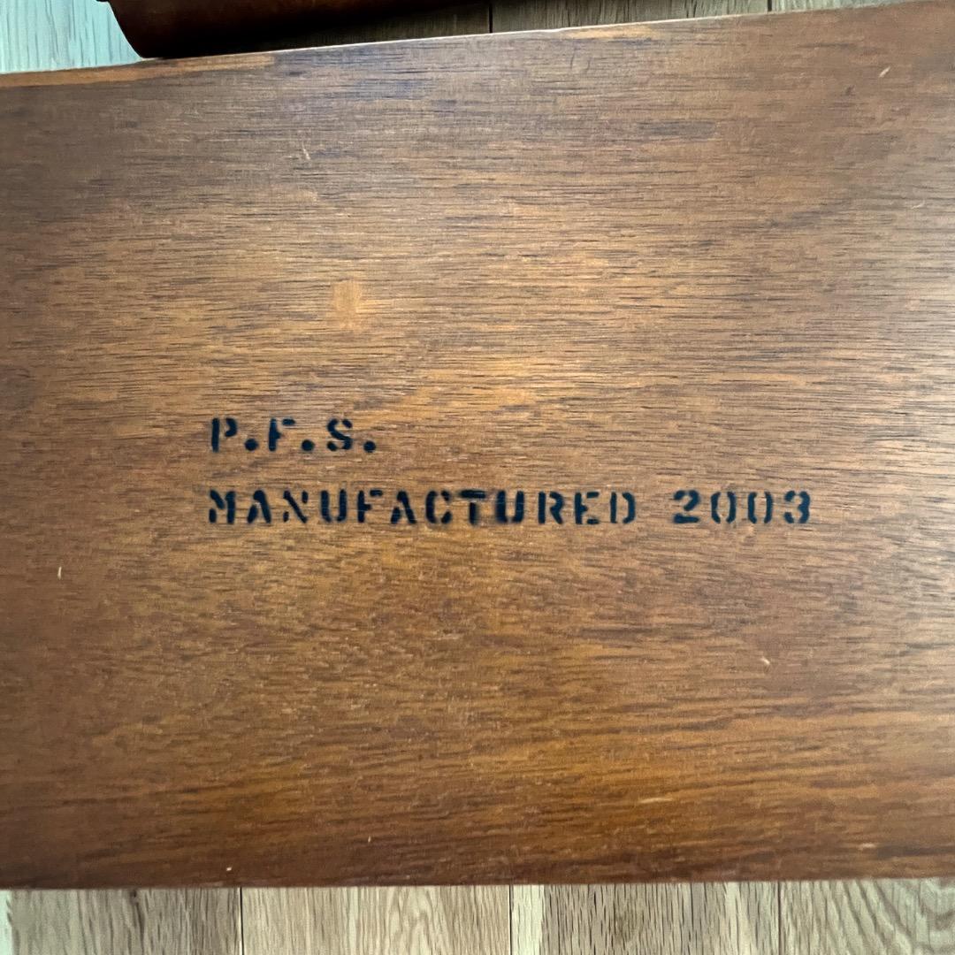 パシフィックファニチャーサービス　RUDDER TEA TABLE