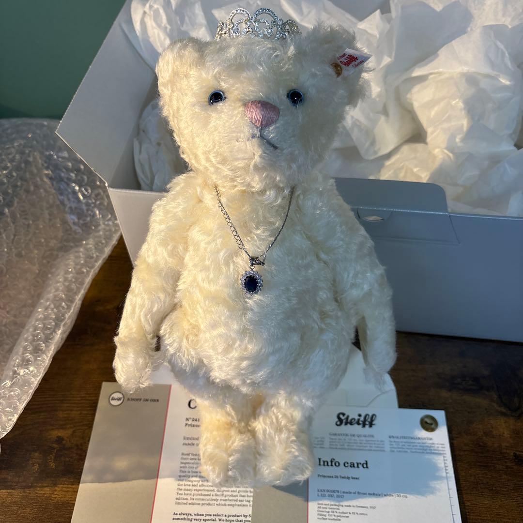 シュタイフ　テディベア　Steiff Princess Di Teddy