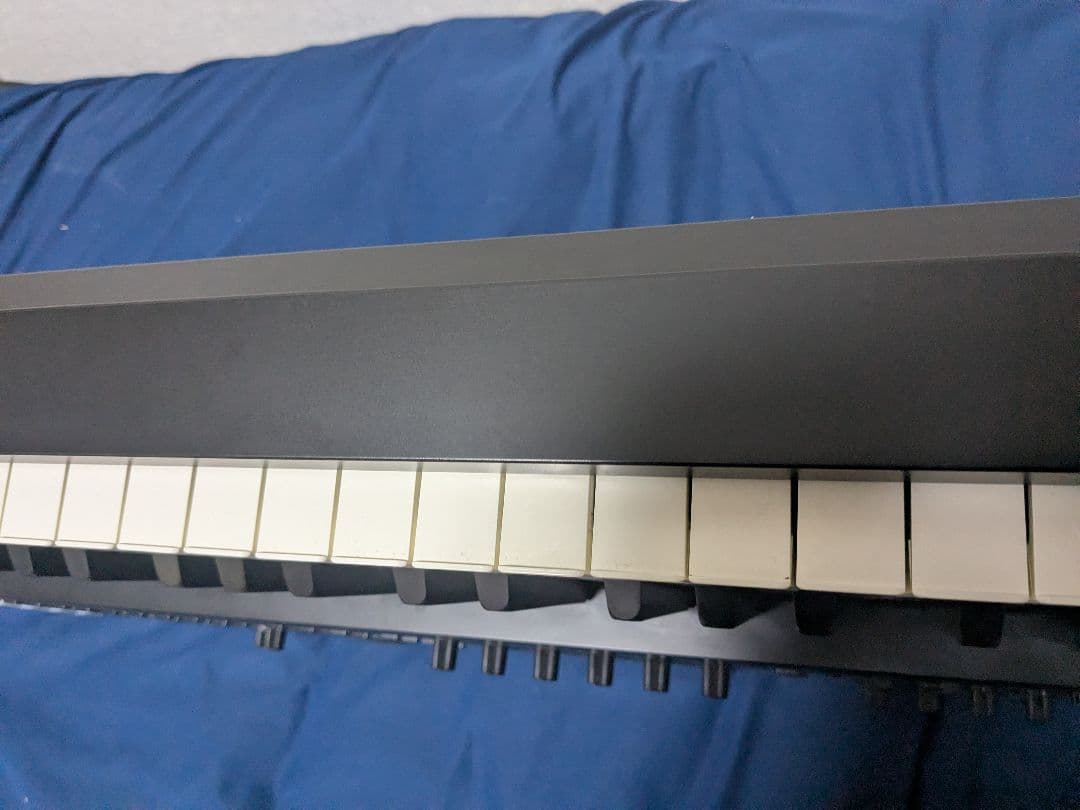 Roland fantom08 88鍵シンセサイザー
