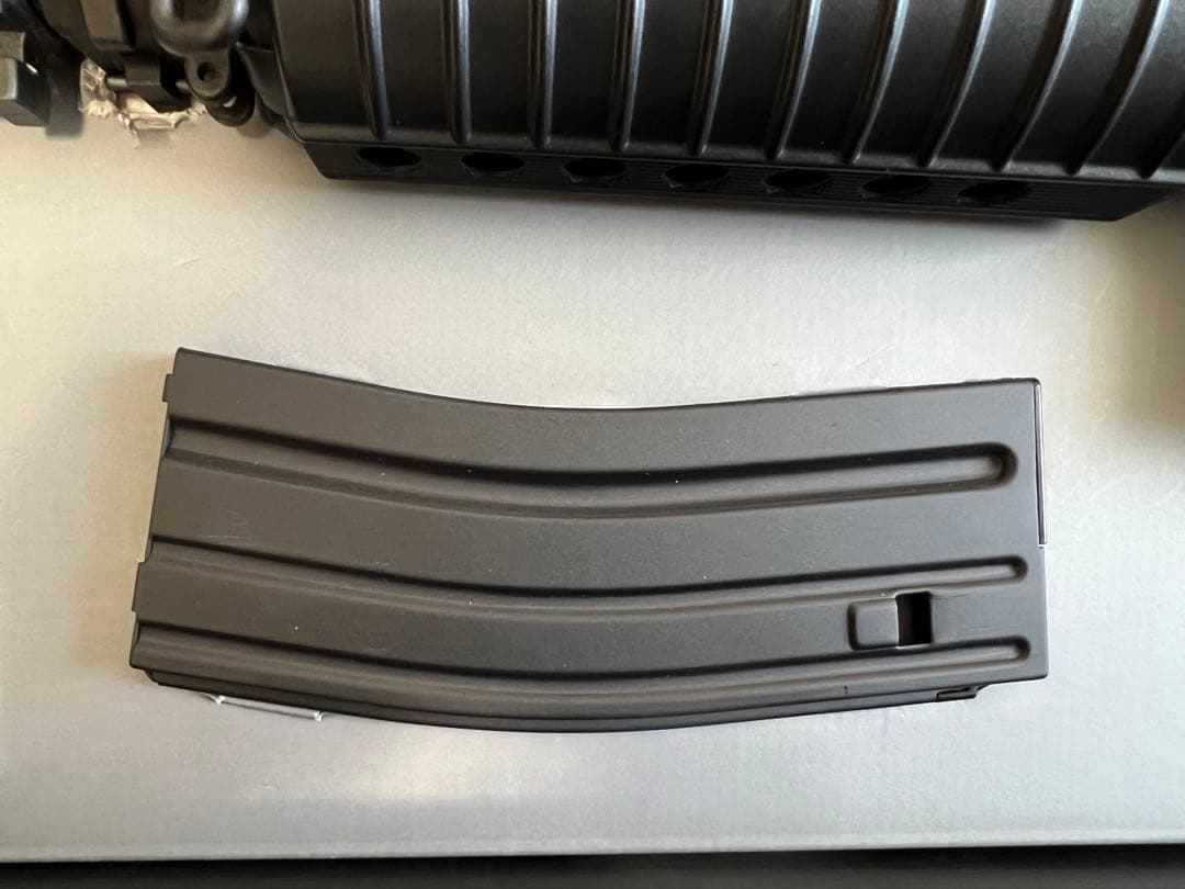 東京マルイ　次世代電動ガン　M4A1カービン