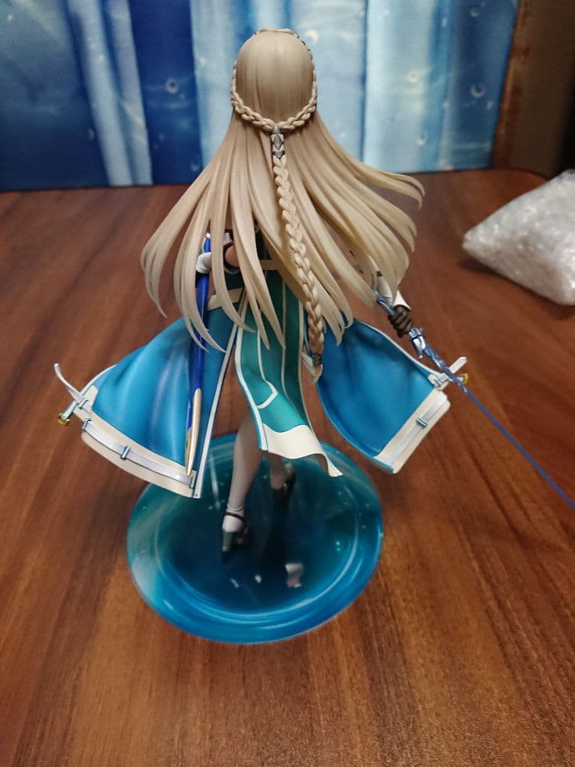 エレイン