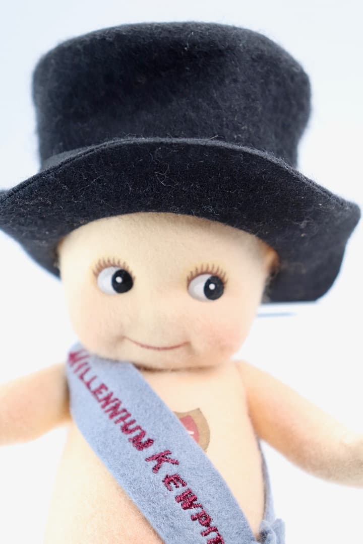 ミリニアム・キューピー R. John Wright 2000年新品在庫