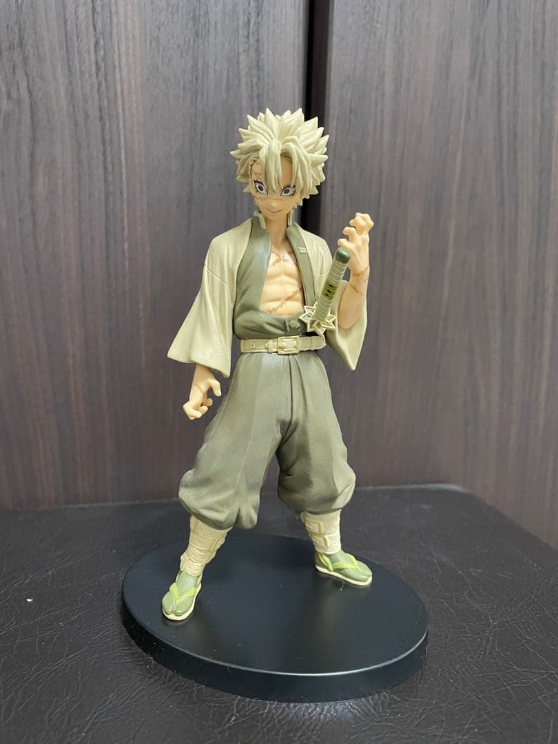 タイムセール中　鬼滅の刃　フィギュア6点セット　　※箱無し