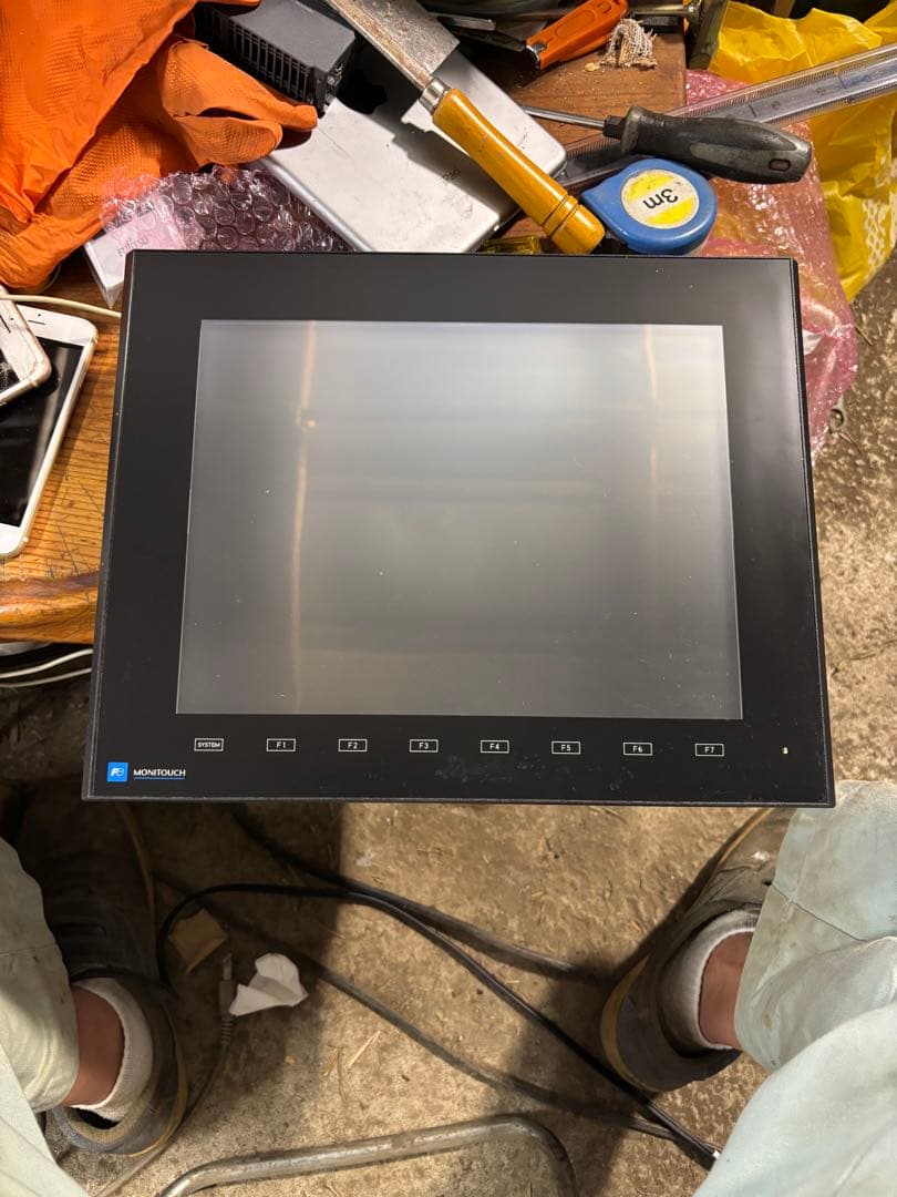 N86。美品。V9120ISB プログラマブル表示器MONITOUCH。