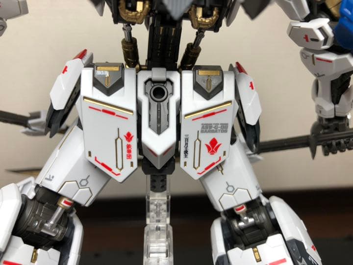 MG バルバトス　無塗装