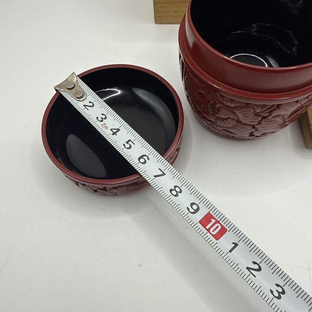 村上堆朱　泉山　牡丹唐草文　棗　赤い漆塗り棗　木箱付　未使用　保管品