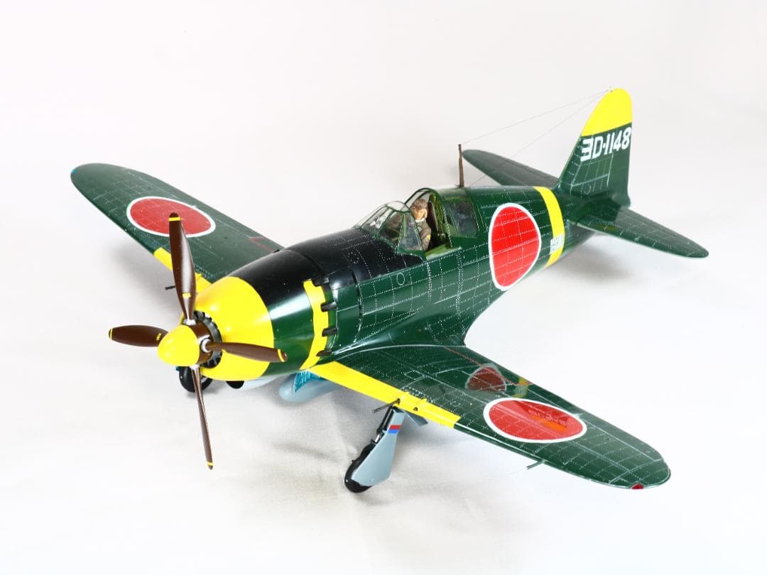 ハセガワ　1/32スケール　雷電　二一型　完成品