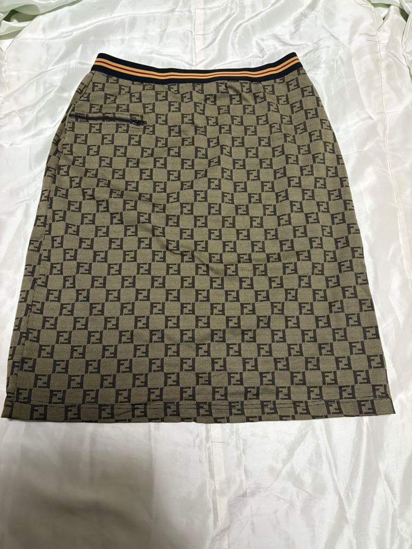 Fendi ズッカ　タイト　スカート　イタリア製　y2k 台形スカート