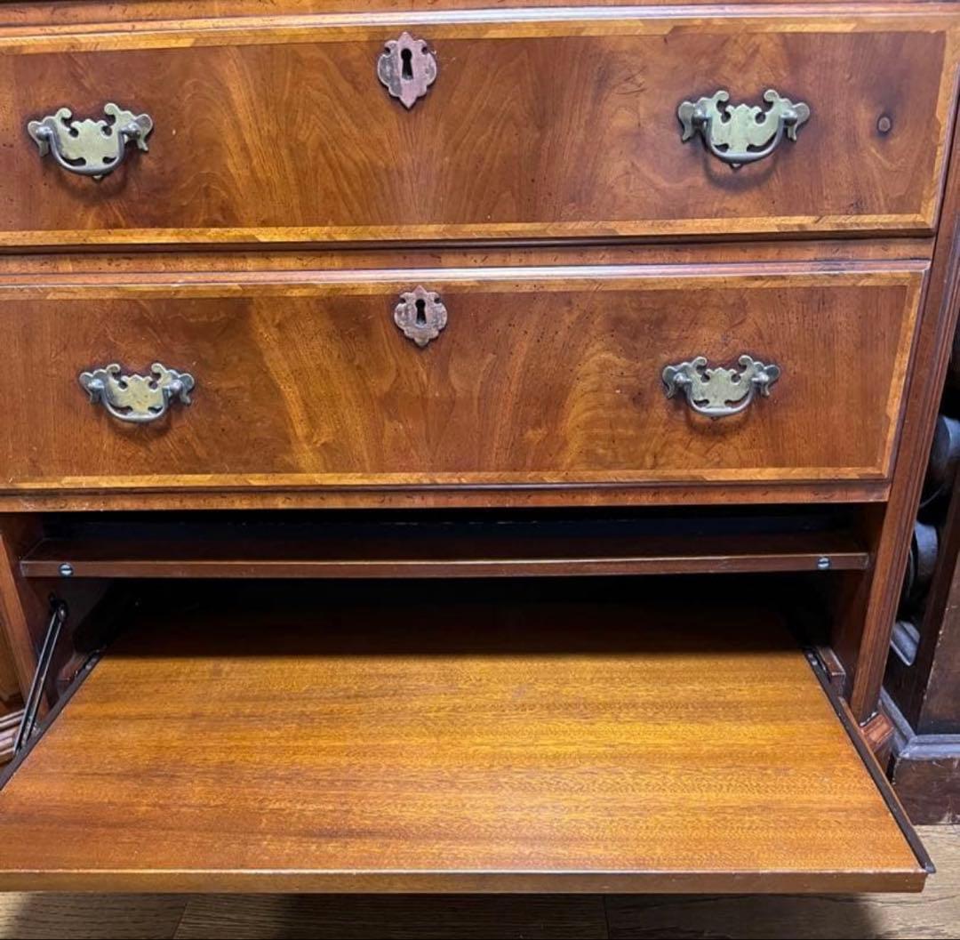 英国アンティーク　チェスト