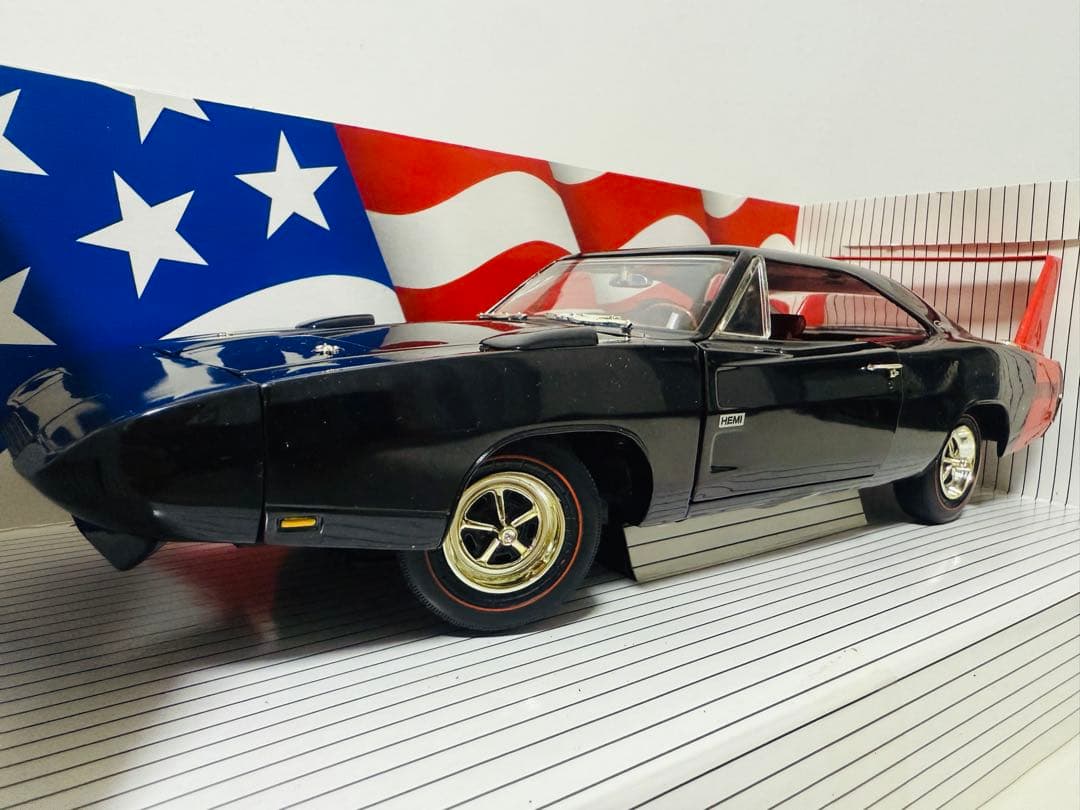 アーテル/'69 Chargerチャージャー Daytonaデイトナ 1/18