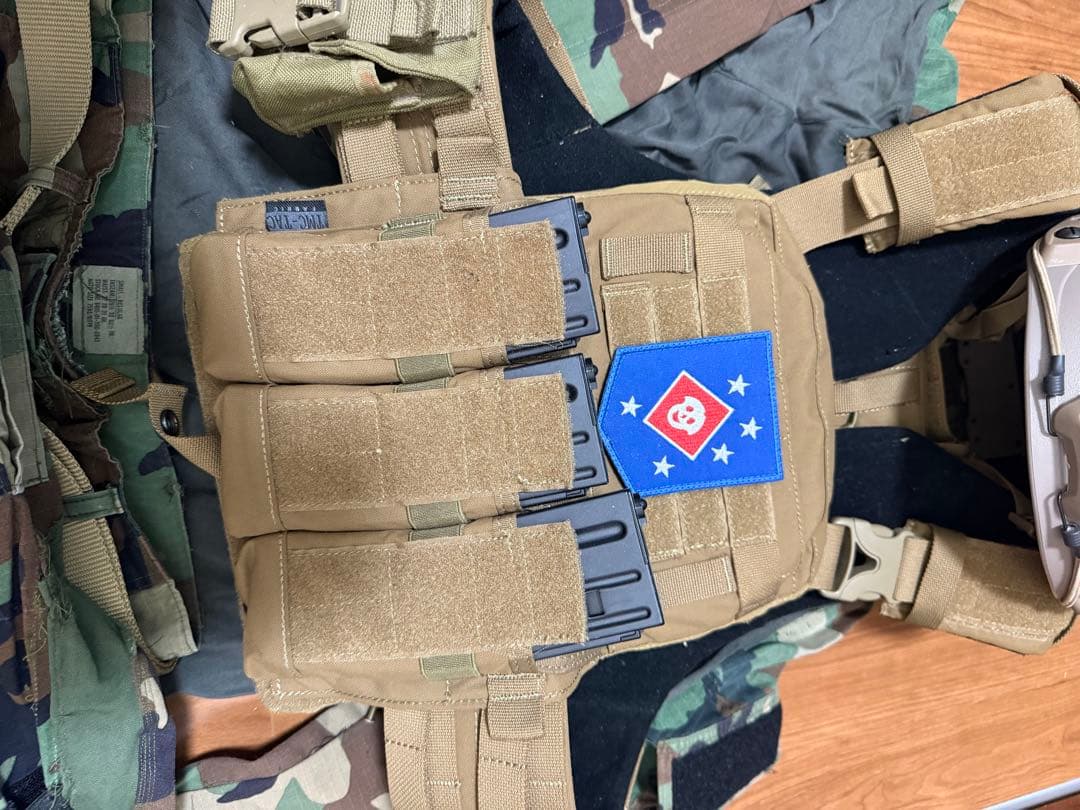 TMC AVS 背面ポーチ無し