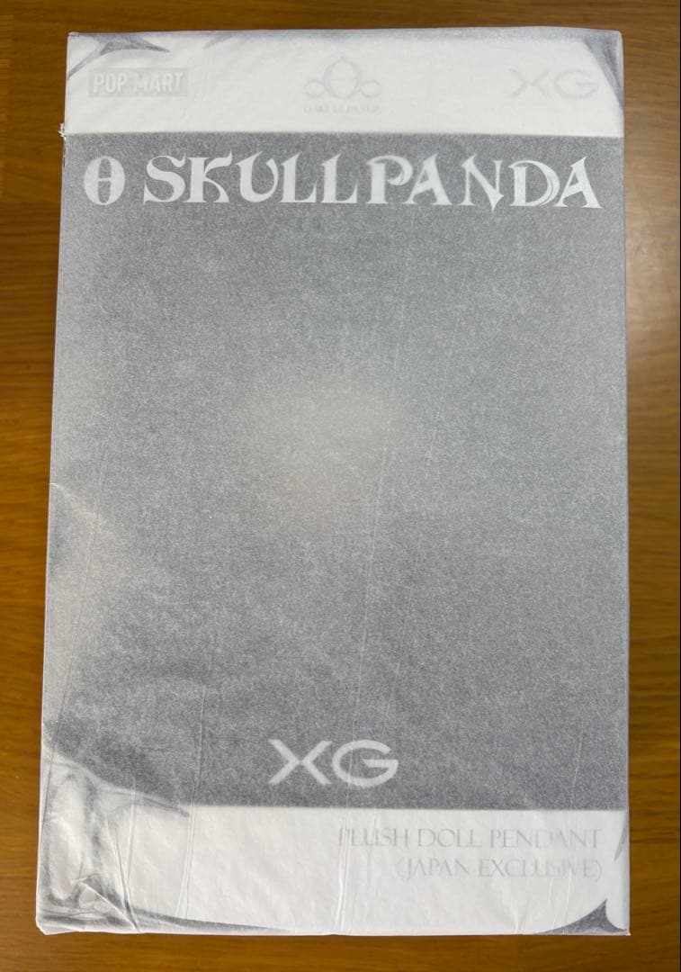 POPMART SKULLPANDA XG ぬいぐるみ
