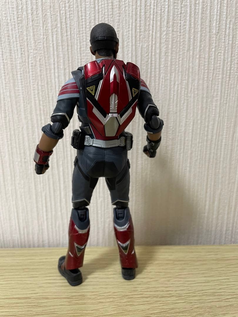 s.h.figuarts ファルコン (ファルコン&ウィンターソルジャー)