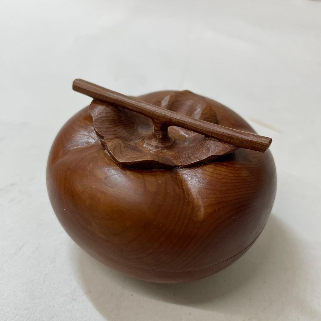 木製 香合 太江勝山作 香道具 茶道具 一位の木で一刀彫りです 柿 置物