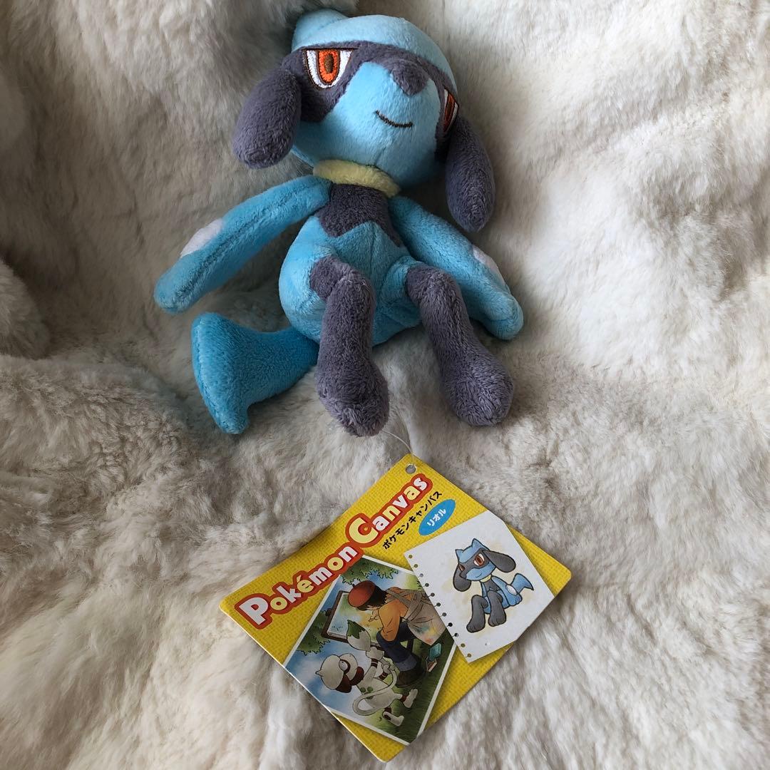 ポケモンセンター　ポケモンキャンバス　ぬいぐるみ　リオル