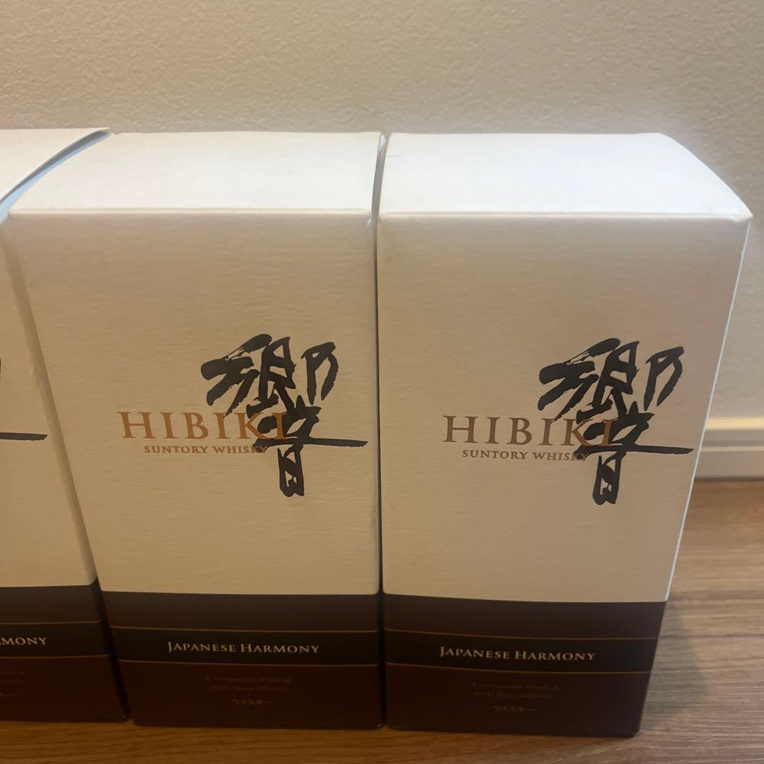 響　Hibiki ウイスキー 4本セット 箱入り　未開栓