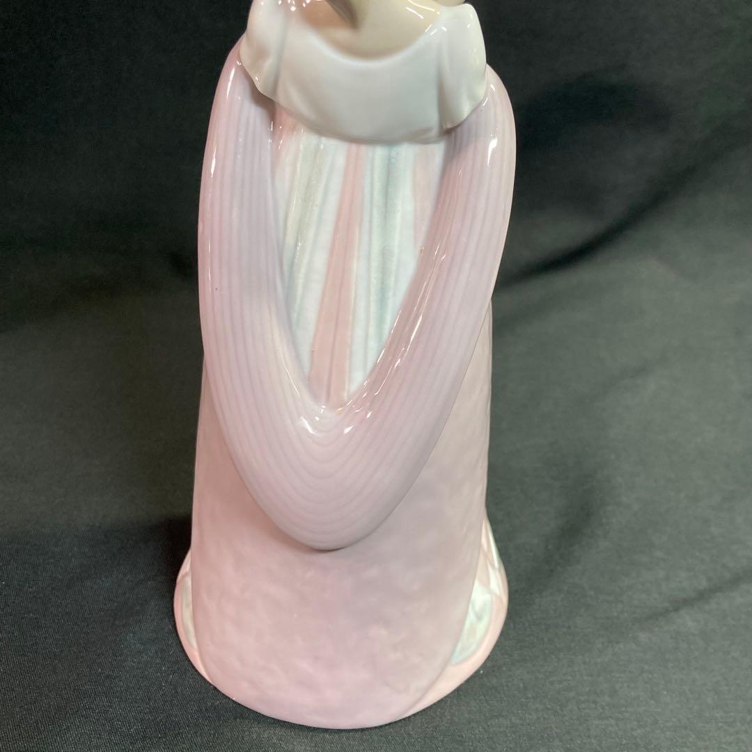 絶版【美品】リヤドロ LLADRO 8151 花束を抱えて