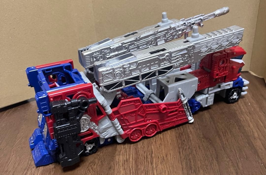 SG-37 ギャラクシーアップグレード オプティマスプライム　ジャンク品