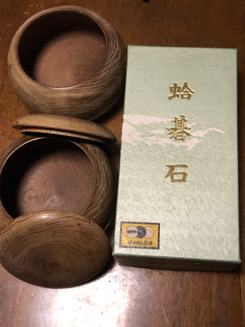 日向蛤 本那智黒 碁石 32号 天然木碁笥付き ChatGPTの評価を添付