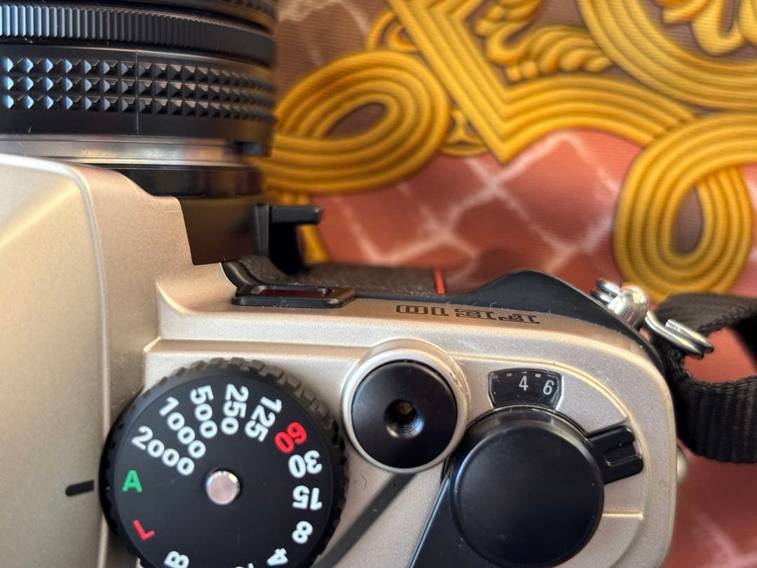 早い者勝8日、月曜日のみ価格Nikon FE10 35-70mmレンズ完動美品