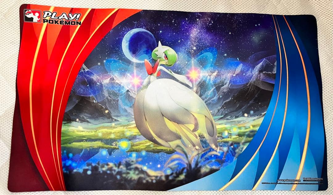 海外限定 2015　 PLAY!　メガサーナイト　プレイマット