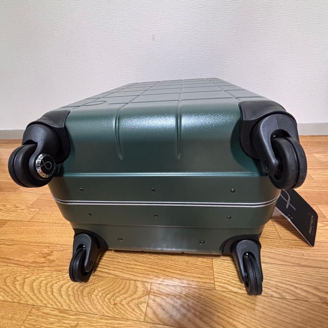 未使用　ほぼ新品　タグ付　プロテカ　スーツケース 機内持ち込み 35L