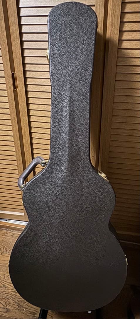 大幅追い値下げ！！『美品』Taylor 214ce DLX BLK　エレアコ