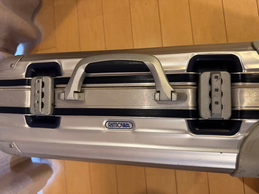 廃番・希少モデル　RIMOWA リモワ　シルバーインテグラル　 35L