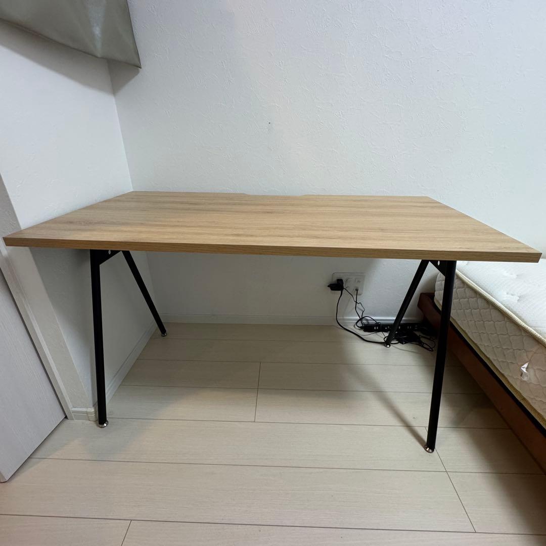 ジャーナルスタンダード　コンパスレッグデスク