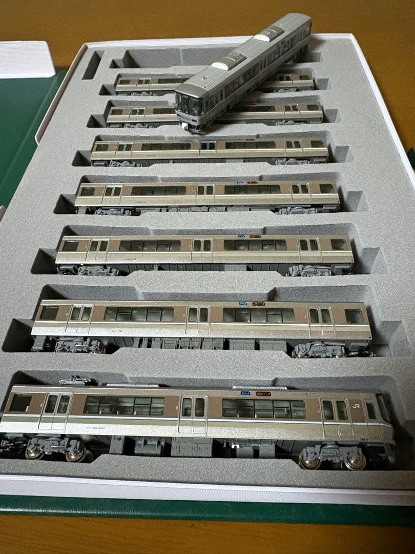 223系新快速8両セット近江今津行き