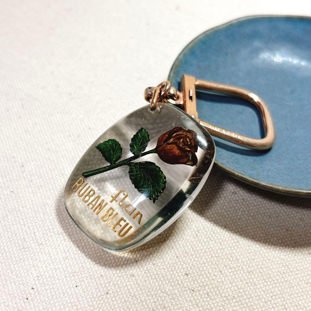 セール ブルボン 薔薇 キーホルダー flan RUBAN ゴールド バラ