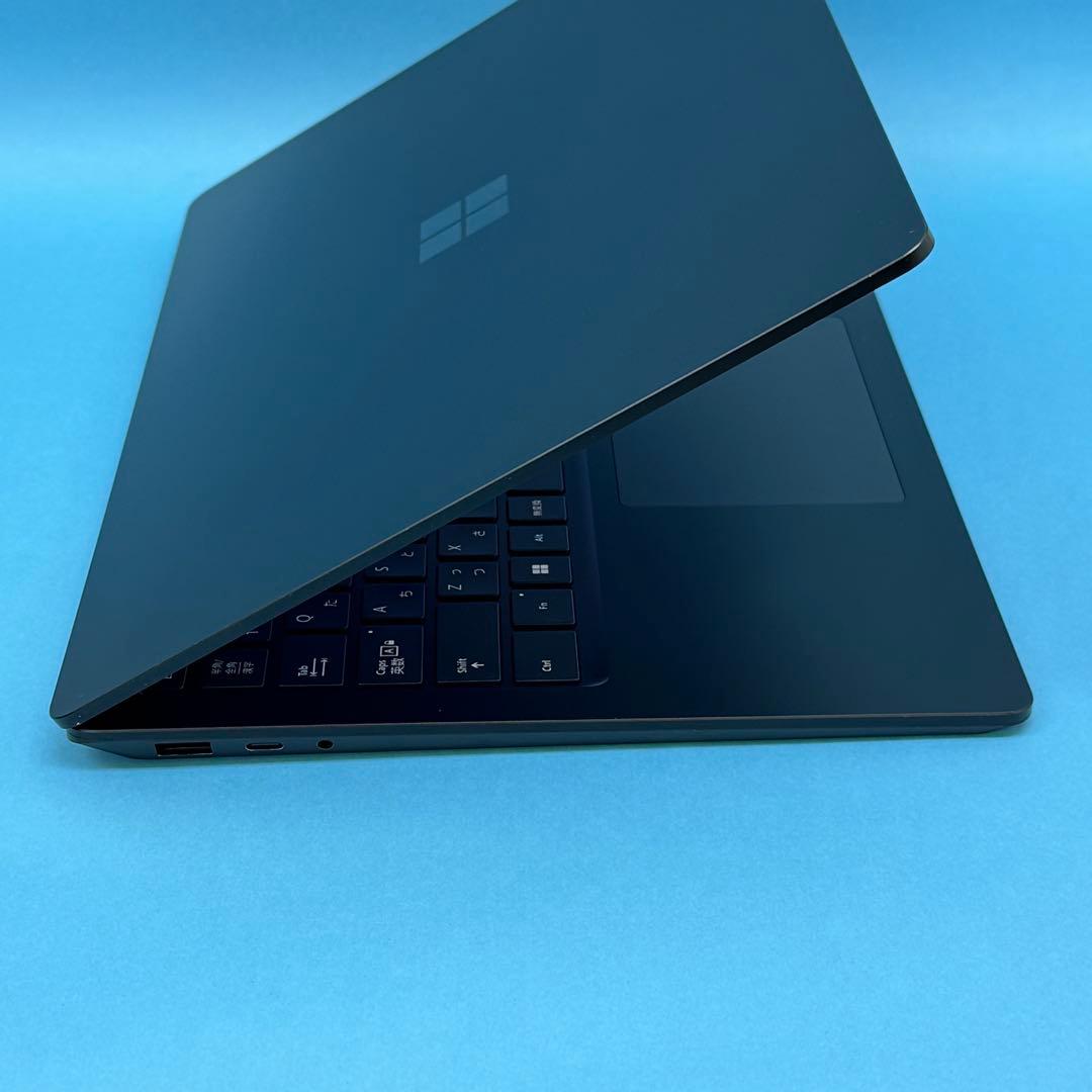 925極美品 Core i7 SURFACE LAPTOP4 第11世代 タッチ