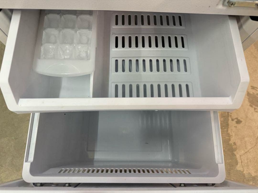 【高年式】 2021年式 126L AQUA 冷蔵庫 AQR-13E8