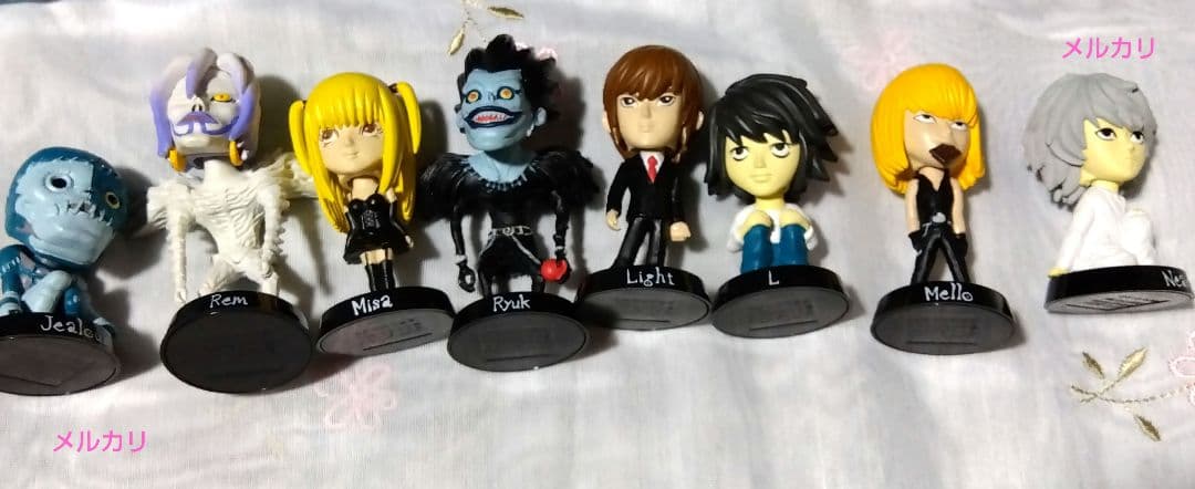 デスノートアニメ限定版人形10種＆首振りミニ８種（DVD）人形欠品３種有り。